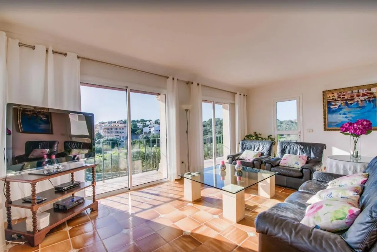 Villa Algueret Portopetro Сasa de vacaciones